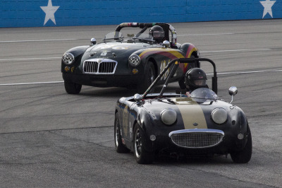 27 Jeffrey Walker 1961 Austin Healey Sprite with 186 Lou Marchant 1959 MGA