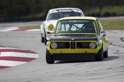 Chris Beckwith in his 1972 BMW 2002 going to toe to toe with Bassam Al Haddad